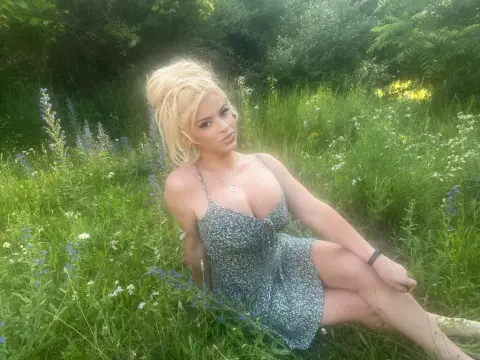 Gwen Taylor — Flirt4Free Photos