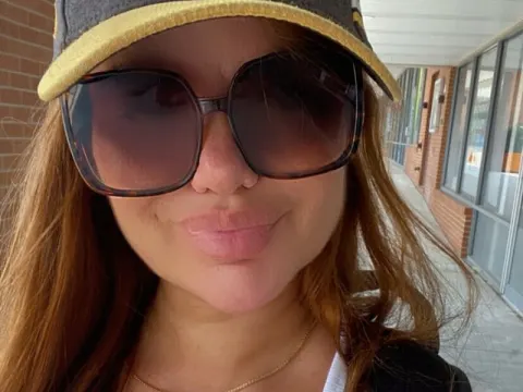 Colombian Mariana — Flirt4Free Photos