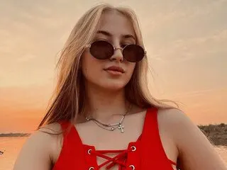 Richelle Orlikowski cam model