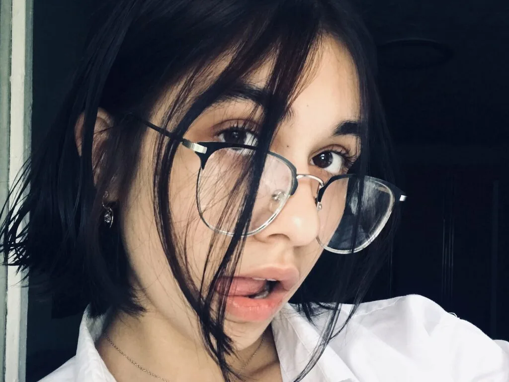 Dionna Hutts