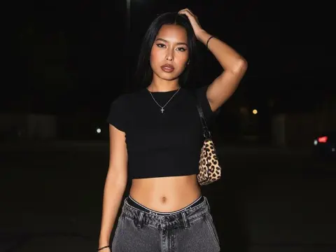 Lilith Sanz — Flirt4Free Photos