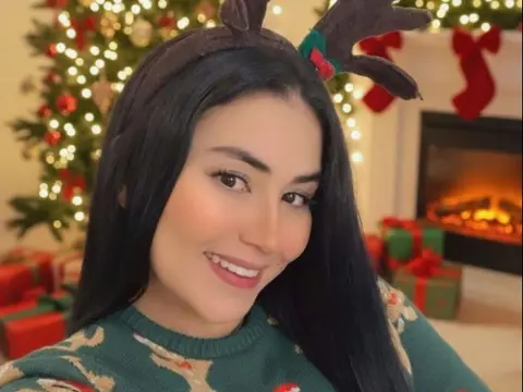 Lola Dove — Flirt4Free Photos