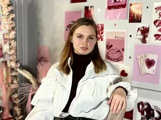 Debby Kullas cam model