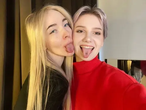 Antonia Barris & Mae Beddingfield — Flirt4Free Photos