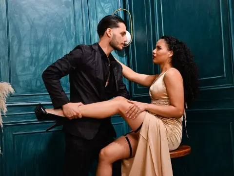 Clio & Tadeo — Flirt4Free Photos