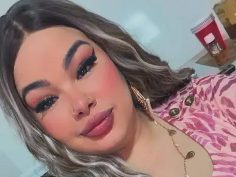 Stefany Hernandez — Flirt4Free Photos