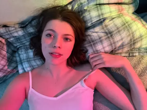 AntoinetteCurtis — Flirt4Free Photos