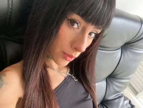 Raven Lux — Flirt4Free Photos