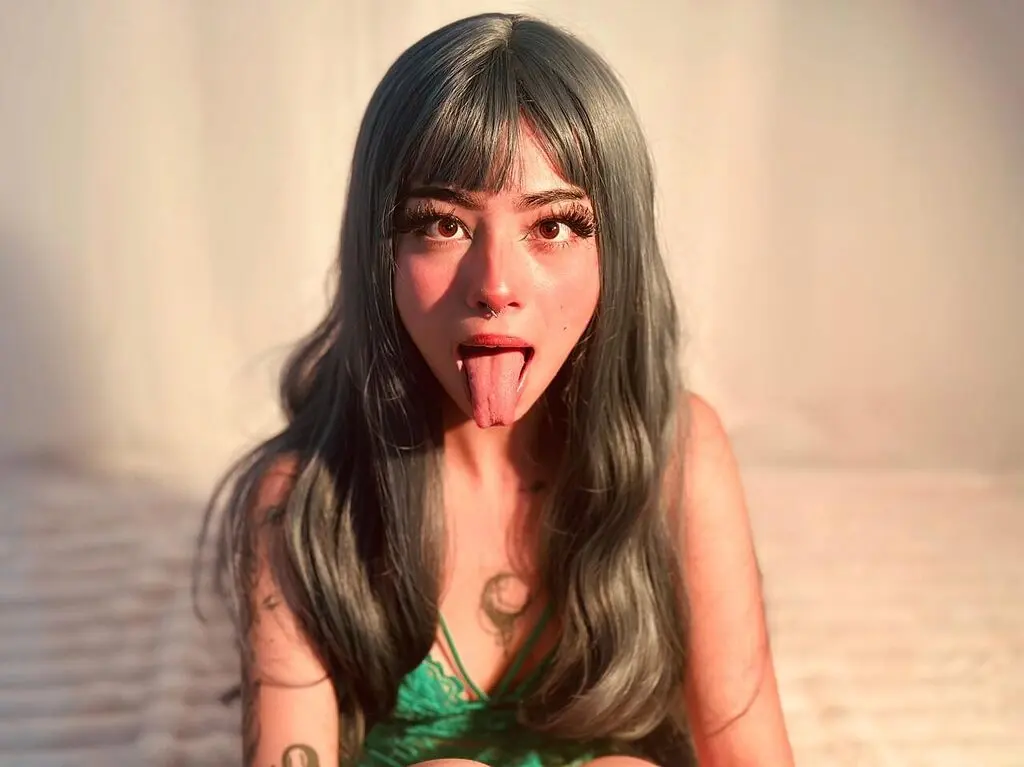 Ivy Lunaa