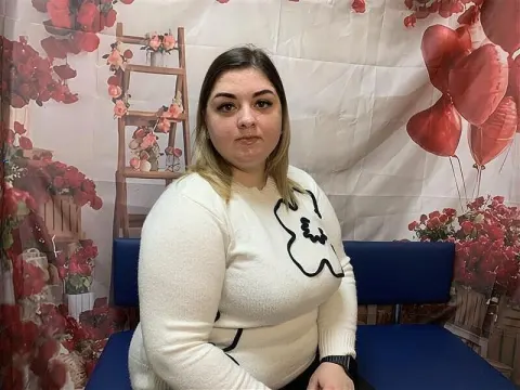 Adelina Master cam model
