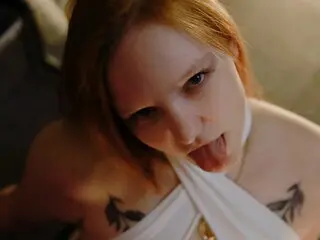 Candace Lir cam model