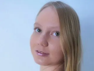 Barbara Blis cam model
