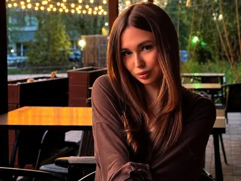 Elin Twixy — Flirt4Free Photos