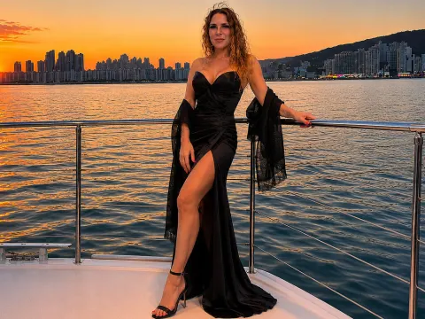 Tessa Daybreak cam model