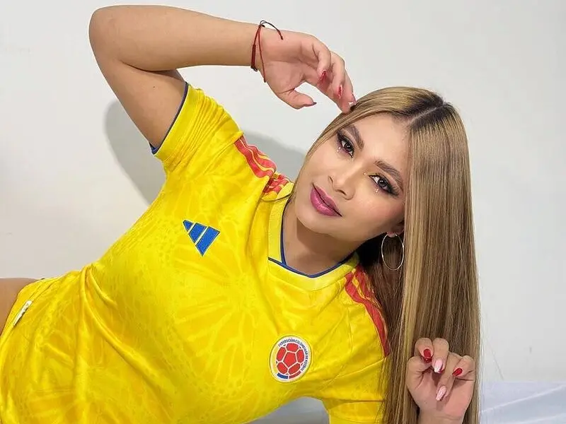 Sherlyn Sexy