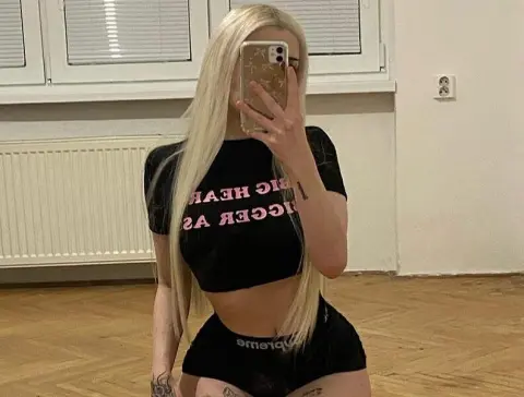 Cassie Valentine — Flirt4Free Photos