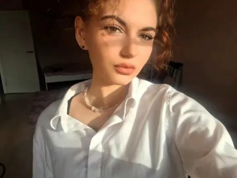 Britt Fort cam model