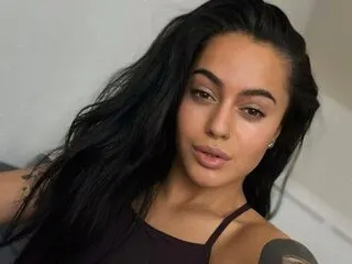 Victoria Beaumont cam model