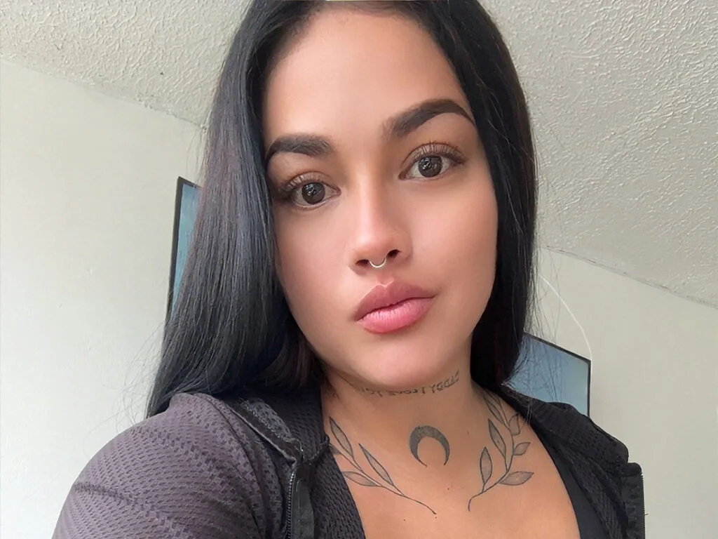 Luna Hans