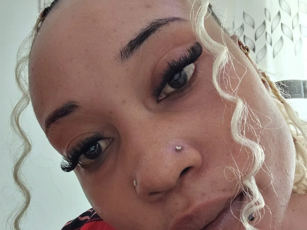 Nadian Amanda