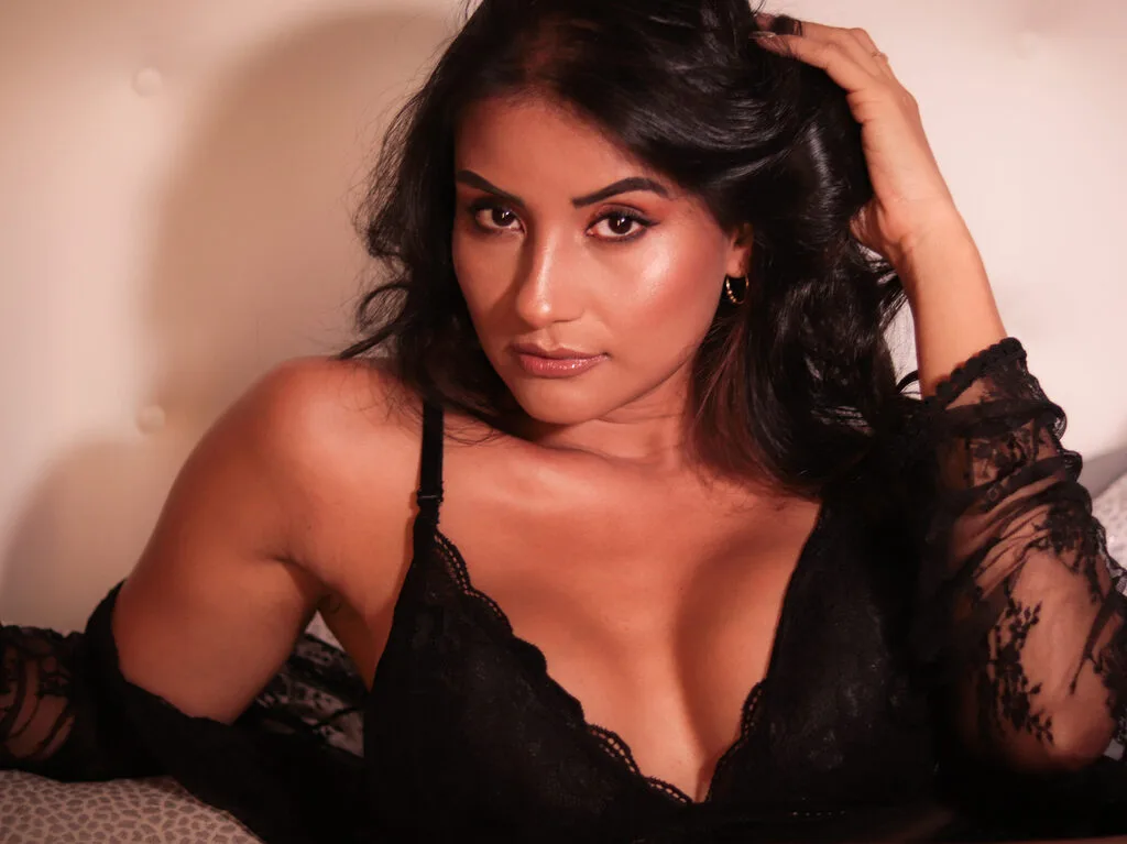 Bella Canela — Flirt4Free Photos