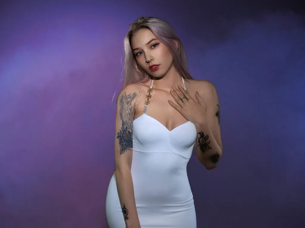 Kira Tisdale