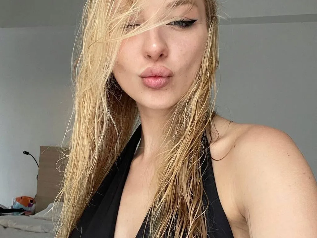 Angella Abdelmuti — Flirt4Free Photos