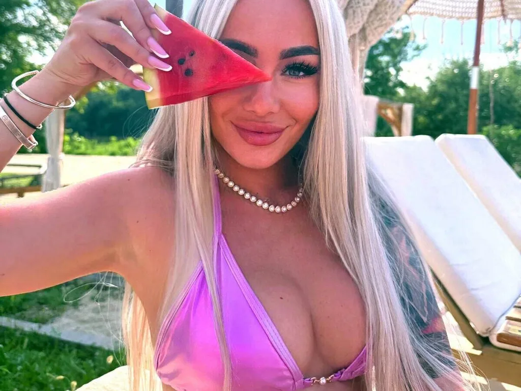Francesca Grayy