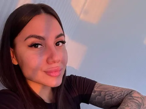 Lolo Leen cam model