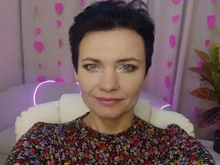 An Lovevee cam model