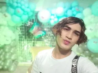 Luxxanna Bustamante cam model