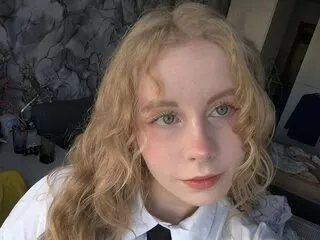 Natalie Murphy cam model