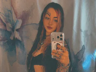 Ivy Dream — live cam