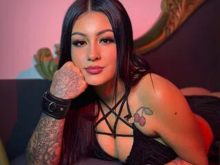 Cherry Belmont live cam