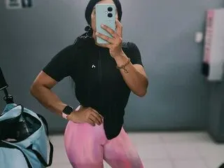 Luna Monroy cam model