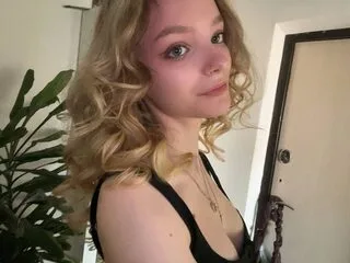 Lissa Foxx live cam