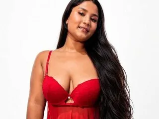 Mila Saintt live cam