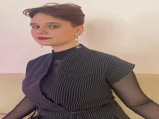 Lyla Winsor cam model