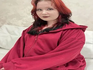 Mila Winsor live cam