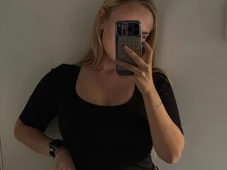 Mia Mint live cam