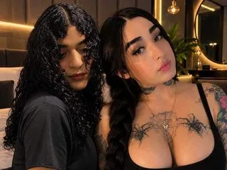 Dany & Valeria live cam