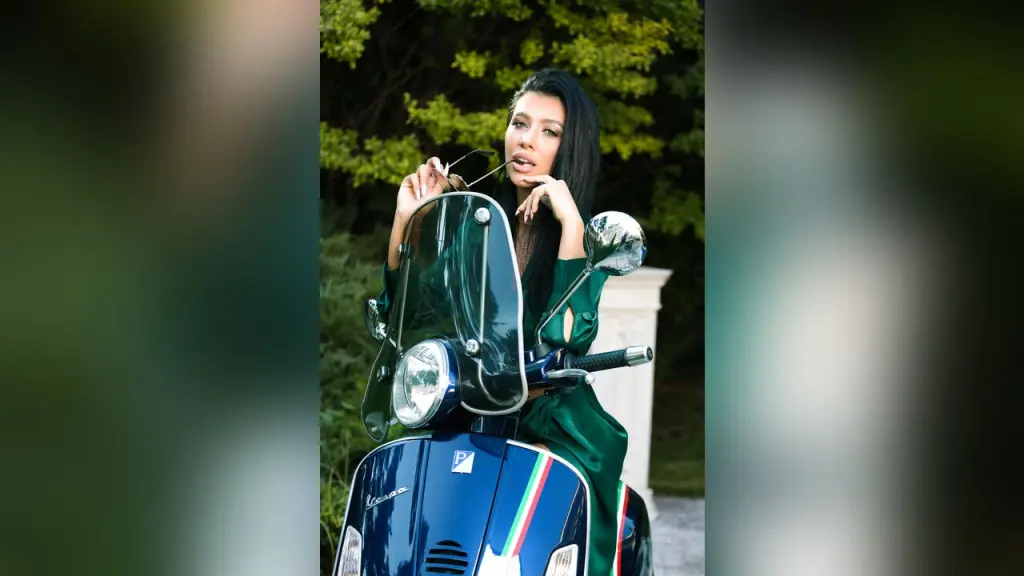 Caprice — Vespa Ride