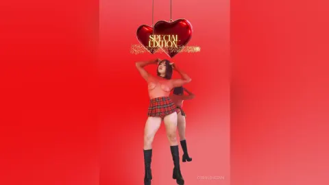 CoralQueenn — RED ❤️