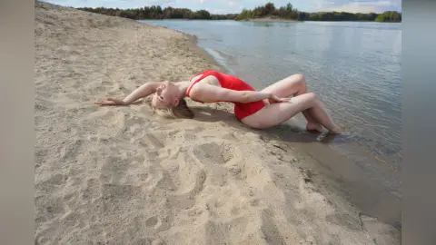 EvaLikkis — warm beach