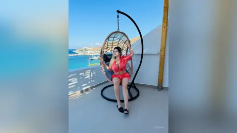 Sophie — My type of vacay ♥