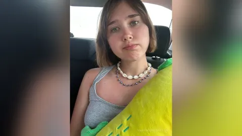 MarilynSwinerton — free but still hot