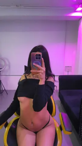 Chloemeww — Streamate Photos