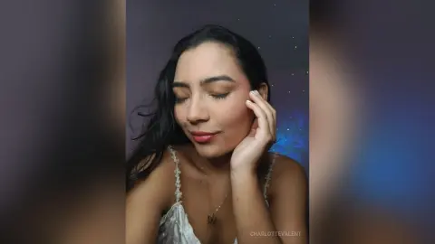 CharlotteValent — The girl of your dreams  💗