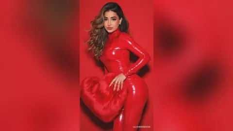 LilianMendoza — Be my Valentine