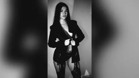 RosieMirra — Caught your attention?